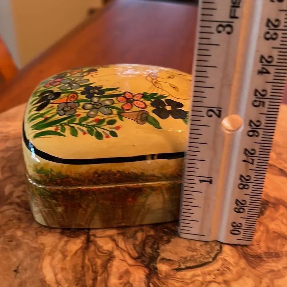 Vintage Cat Laquer Trinket Box - Picture 5 of 7